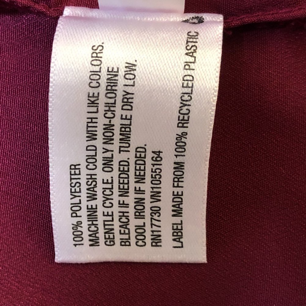 Merona Burgundy Pleated Round Neck Sateen Sleeveless Shell Tank Top - Size Large - Picture 5 of 5